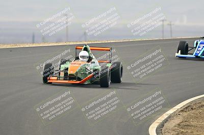 media/Jan-26-2025-CalClub SCCA (Sun) [[cfcea7df88]]/Group 2/Race/